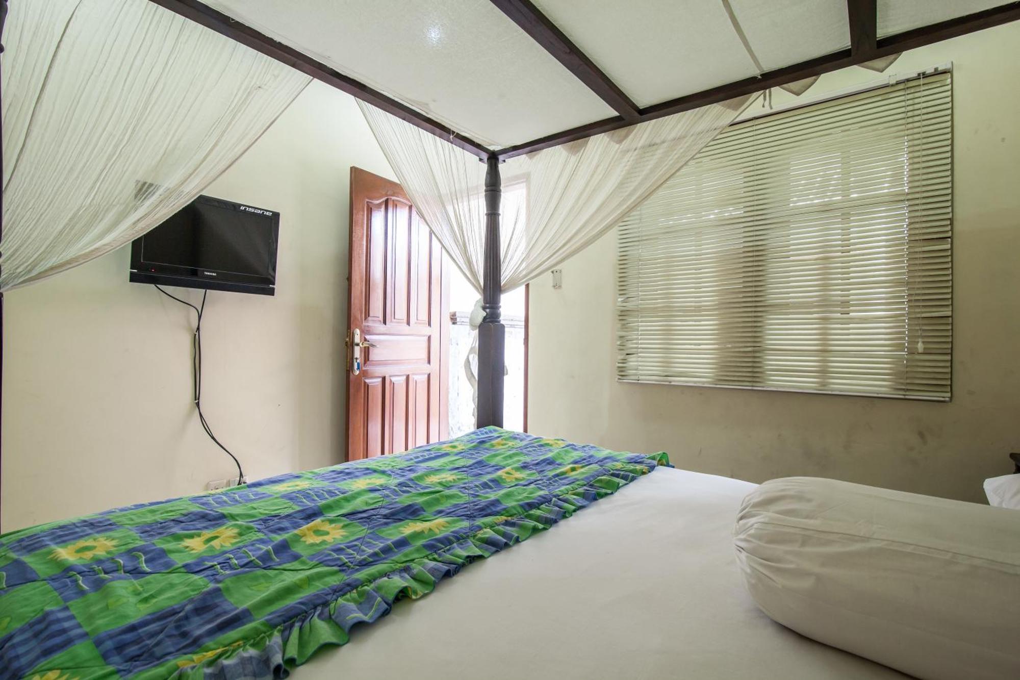 Lori Beach Inn Seminyak Eksteriør billede