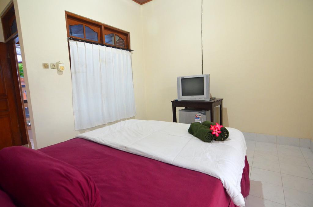 Lori Beach Inn Seminyak Eksteriør billede