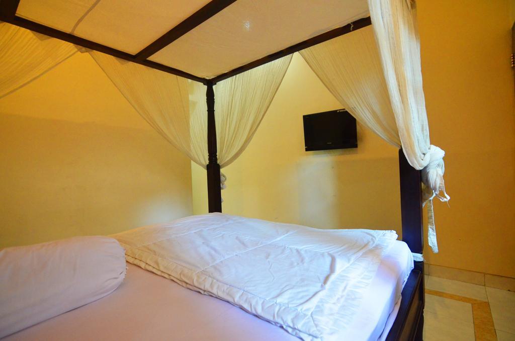 Lori Beach Inn Seminyak Eksteriør billede